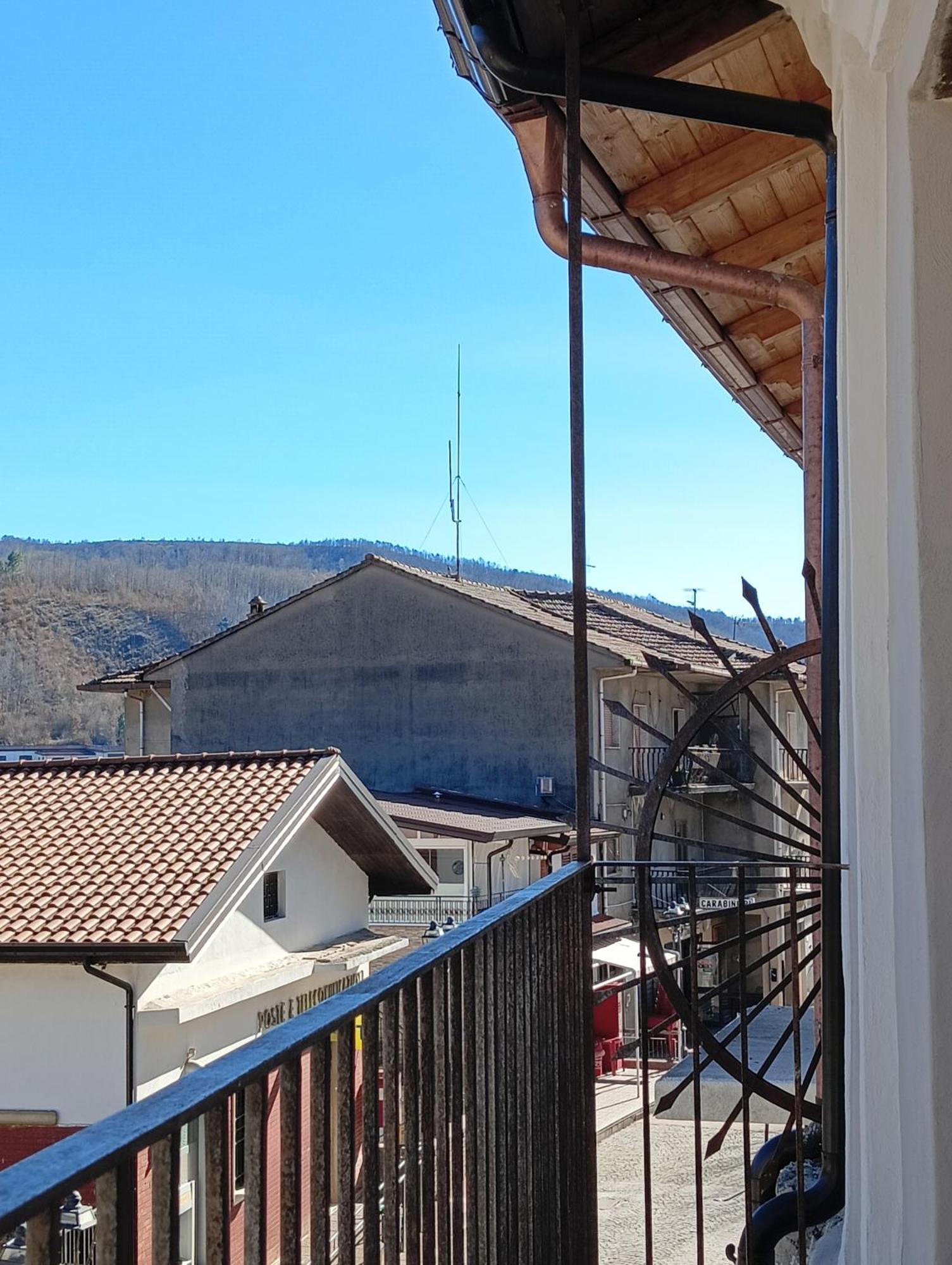 Bed And Breakfast Da Peppino Bianchi Exterior foto